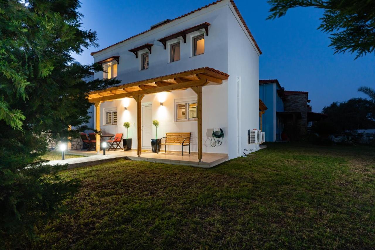 Villa Christalia Kolymbia Exterior photo